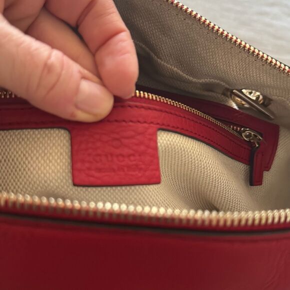 Gucci Red Leather Soho Bowler Chain Shoulder Bag - Picture 15 of 16